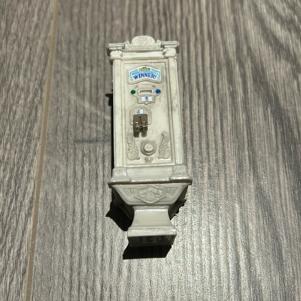 Miniature Toy Story Midway Mania Fastpass machine